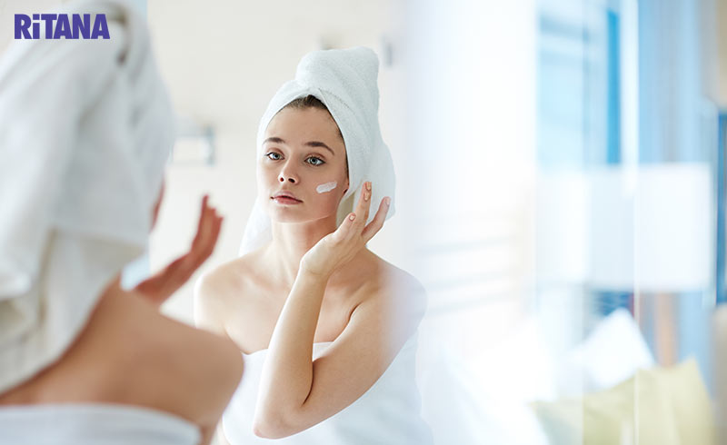 Dưỡng ẩm da là bước chăm sóc da quan trọng, nhất định không được bỏ qua