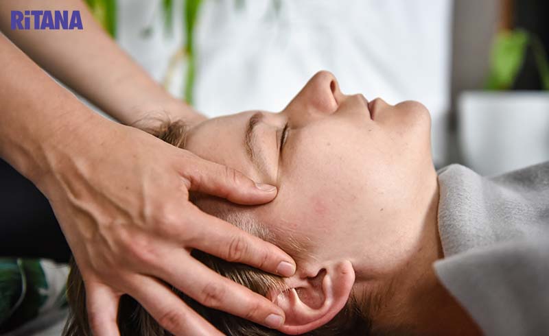 Massage xóa nhăn vùng mắt bằng phương pháp Shiatsu