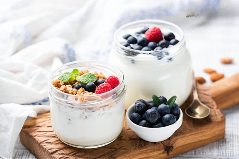 ăn sữa chua tăng colagen