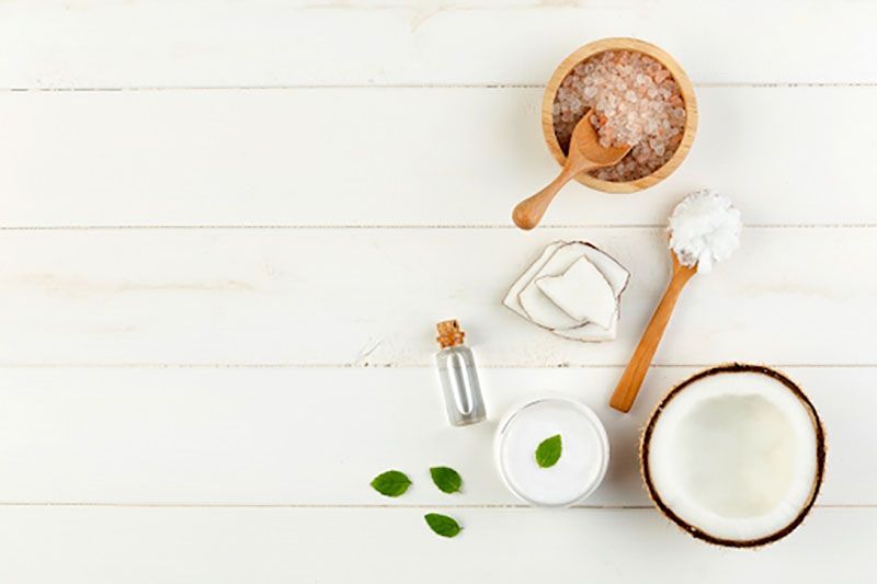 dùng tinh dầu bạc hà tẩy tế bào chết