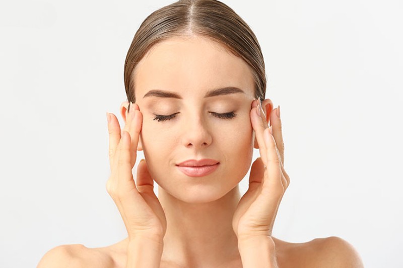 massage da mặt để trẻ hóa làn da