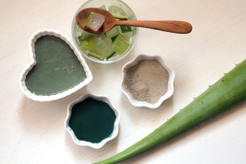 làm mặt nạ nha đam tảo xoắn chữa nám