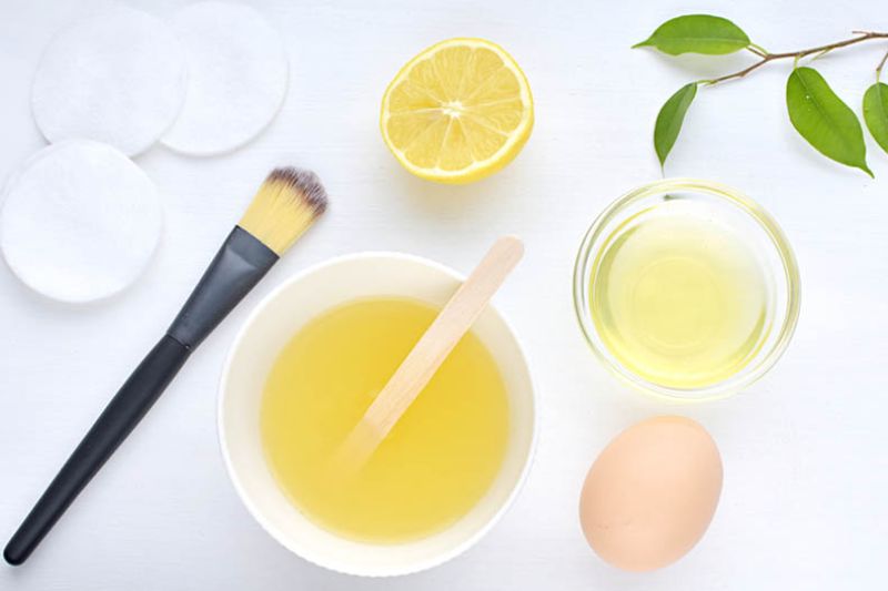 đắp mặt nạ trứng gà thu nhỏ lỗ chân lông
