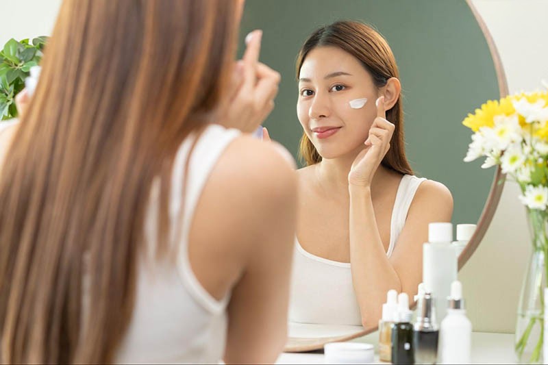 kem chống nắng dùng trong dưỡng da