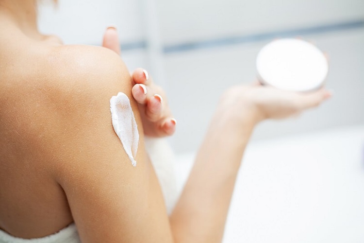 Công thức kem trộn trắng da cấp tốc có những gì?