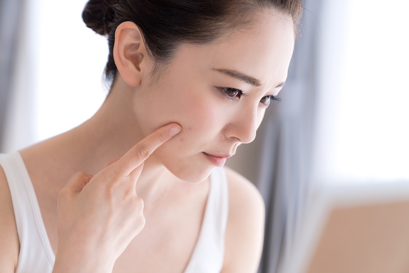 Có nên thay đổi sữa rửa mặt thường xuyên? Lợi hay hại cho da?