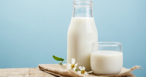 7 cách tẩy da chết bằng sữa tươi không đường giúp dưỡng da mềm mịn