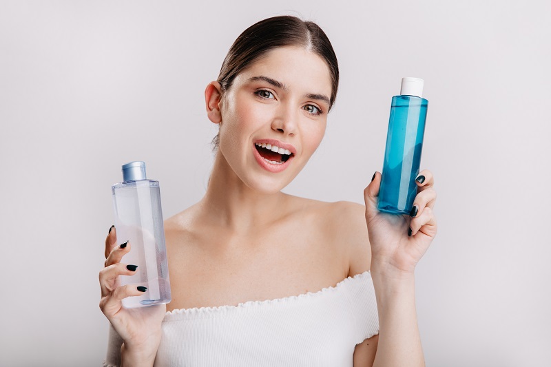 TOP 6 toner cho da dầu mụn mà bạn không nên bỏ lỡ