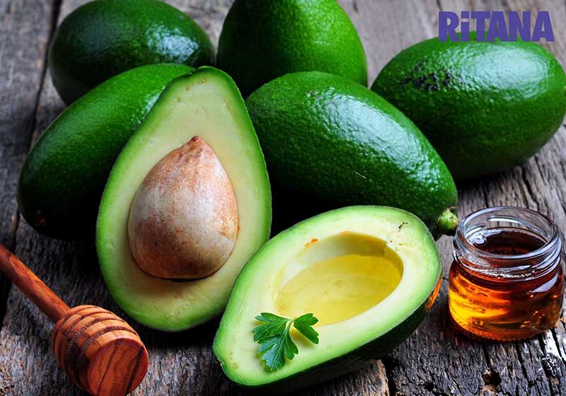 Đắp mặt nạ bơ giúp trẻ hóa cho da