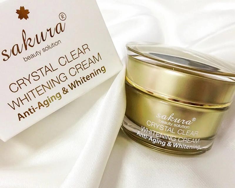 Kem dưỡng Sakura Crystal Clear Whitening Cream