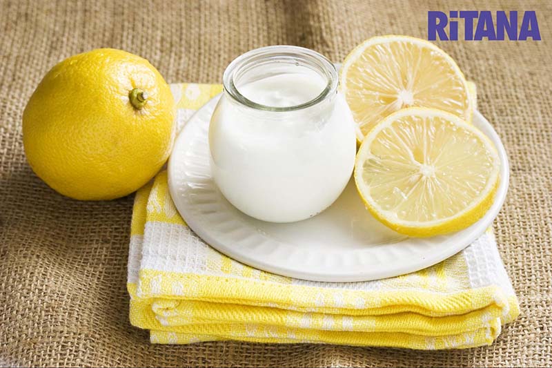 Cách trị tàn nhang từ chanh và sữa tươi