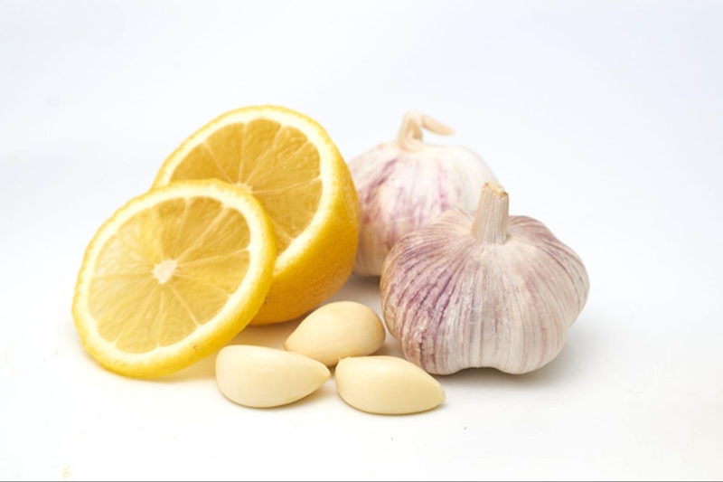 tỏi và chanh