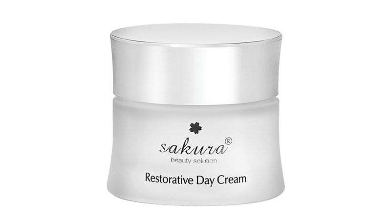 kem dưỡng ẩm cho da dầu sakura