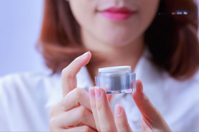 lựa chọn kem chống lão hóa cho da dầu